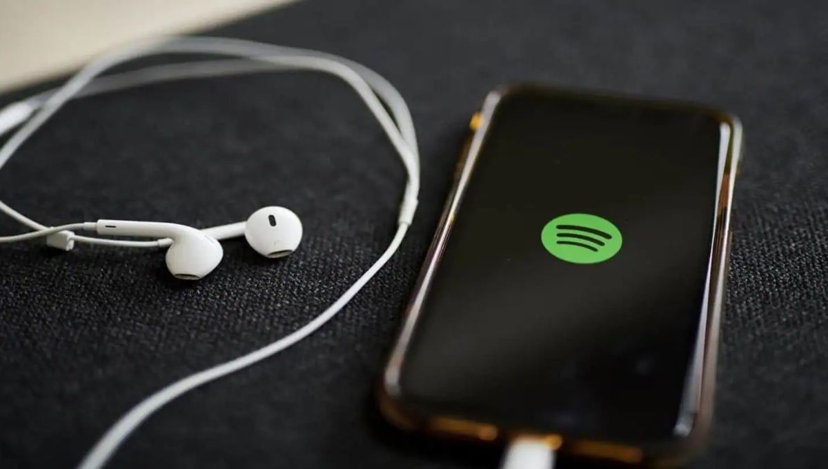 Spotify AI music tools partnership with major record labels protecting artist rights
