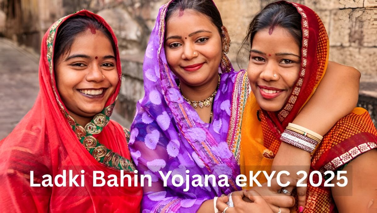 Maharashtra government program update, Ladki Bahin Yojana 2025 e-KYC female recipient describing the procedure